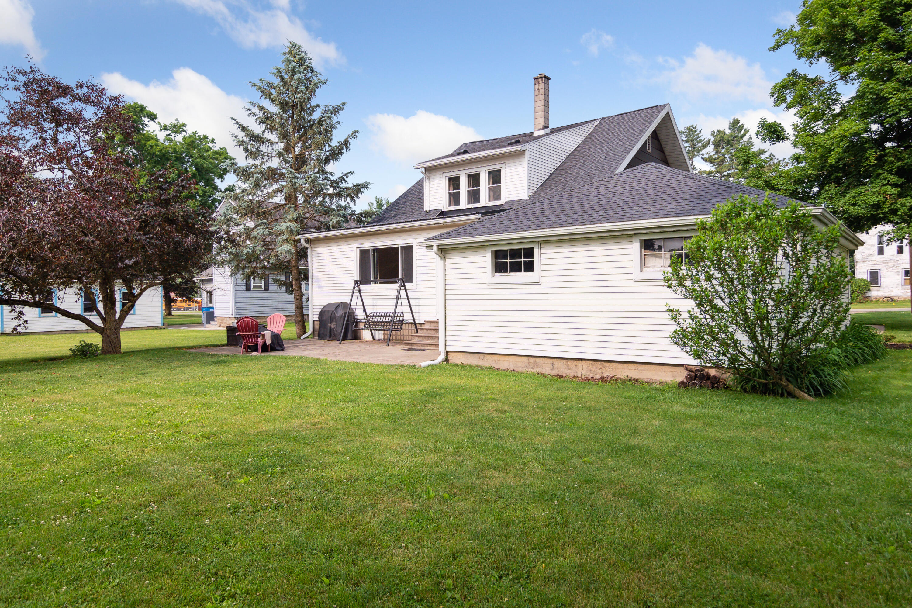115 East Street Reading, MI 49274 - Photo 47 of 49 47-115-East-St-Reading-MI-49274-WindowSt