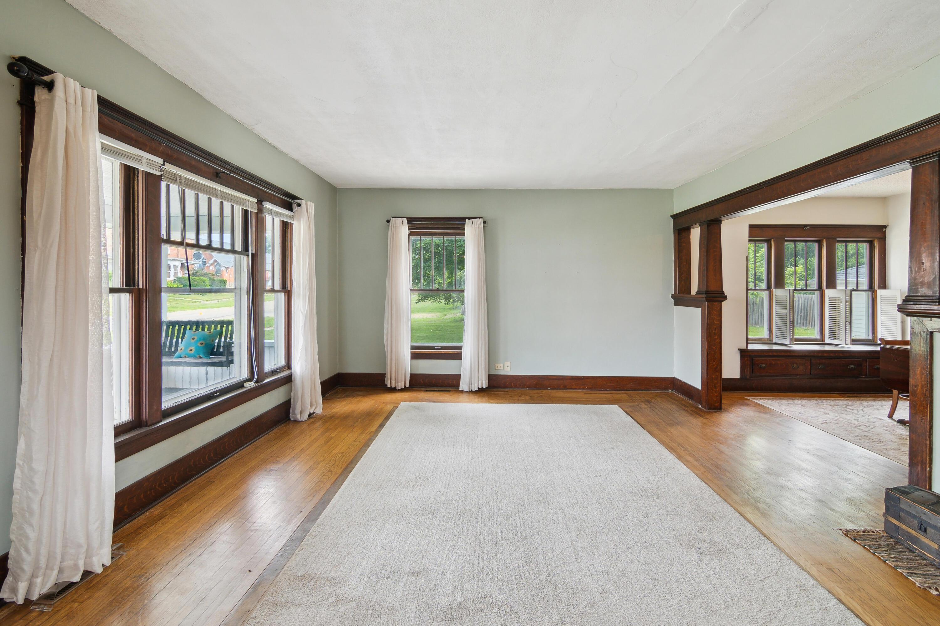 115 East Street Reading, MI 49274 - Photo 9 of 49 09-115-East-St-Reading-MI-49274-WindowSt