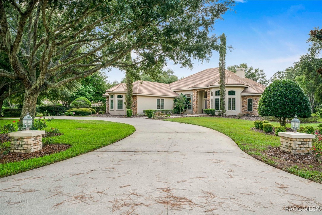 3165 West Wentworth Loop Lecanto, FL 34461 - Photo 2 of 92
