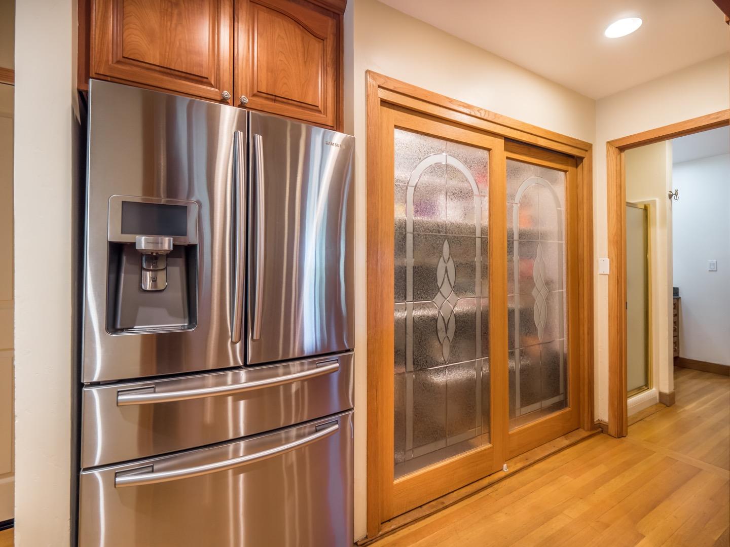 18635 Favre Ridge Road Los Gatos, CA 95033 - Photo 20 of 74 a view of walk in closet with empty racks