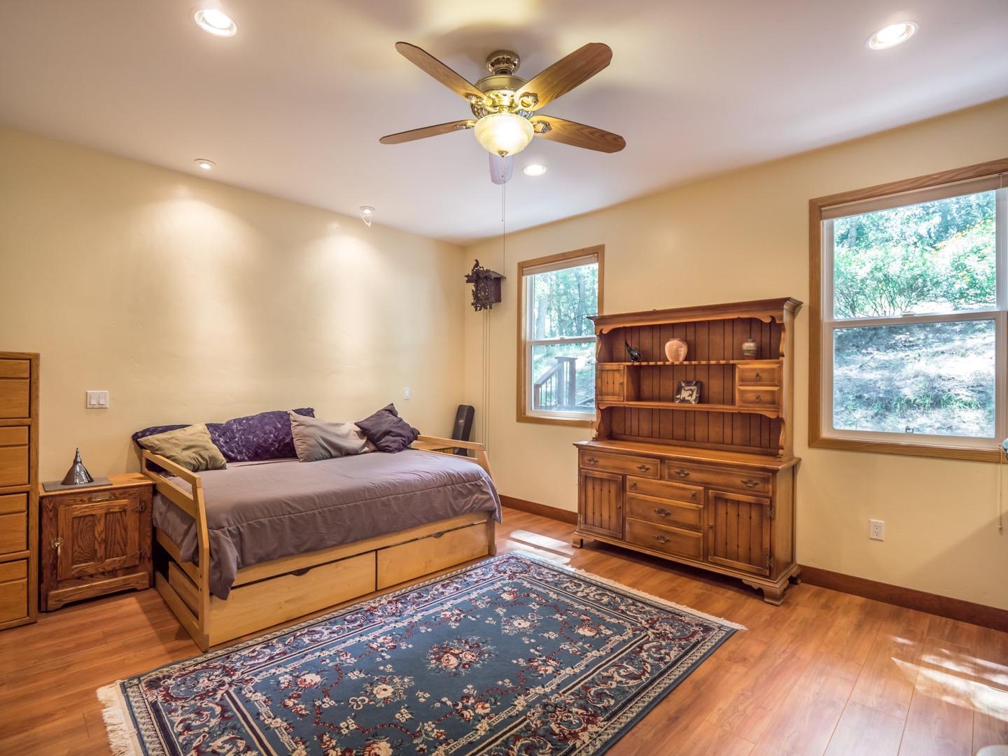 18635 Favre Ridge Road Los Gatos, CA 95033 - Photo 9 of 74