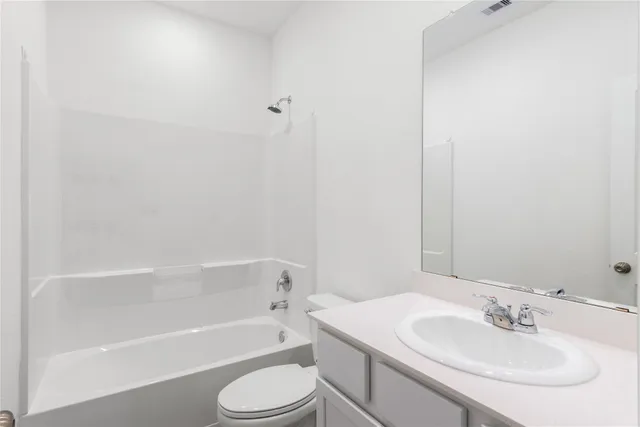 $2,100 | 4302 Penstemon Slate Drive, Baytown, TX 77521