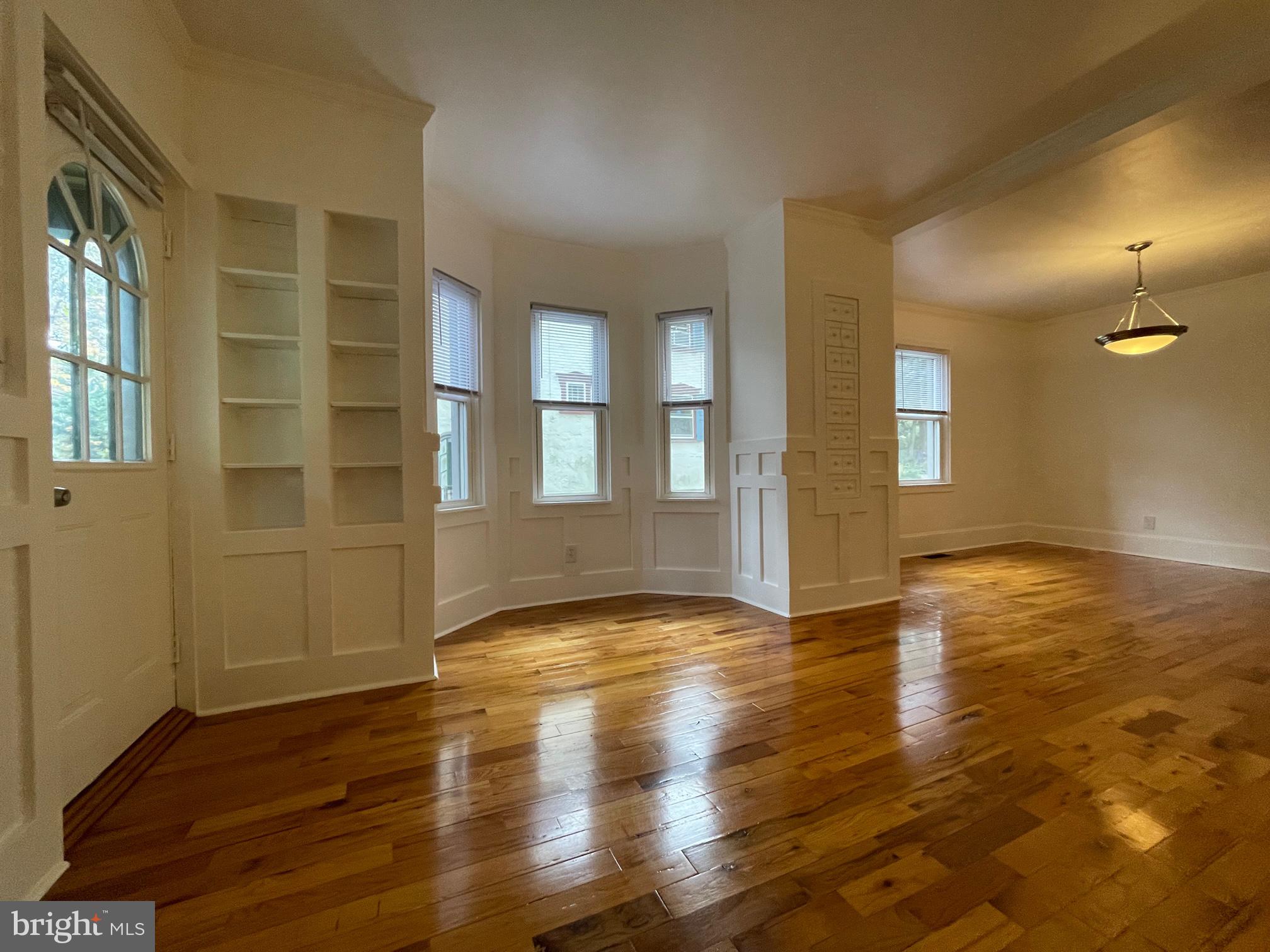 92 Sproul Road Malvern, PA 19355 - Photo 4 of 32 Family Rm is open to Dining Rm