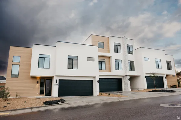 $599,900 | 2759 Becco Trail, Unit 16, St. George, UT 84770