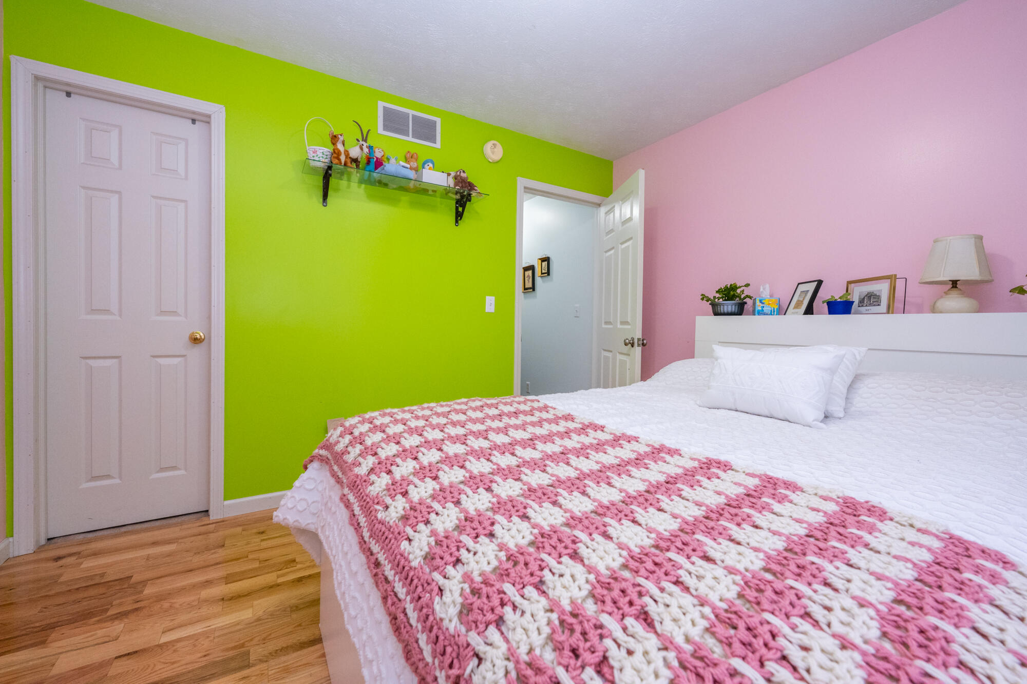 5324 Becht Road Coloma, MI 49038 - Photo 19 of 27 Bedroom #3