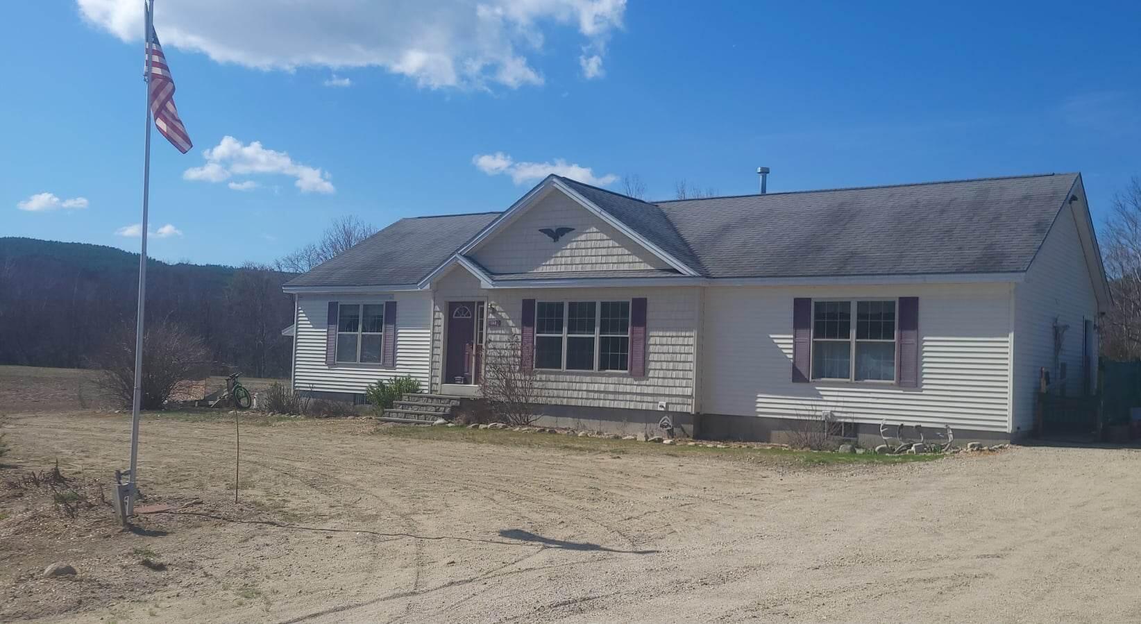 1048 Valley Rd