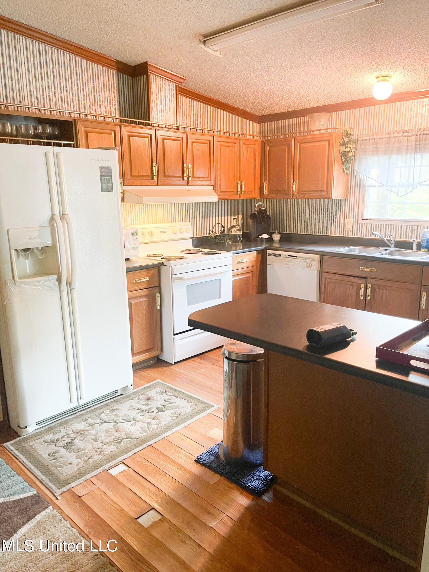 2216 Sycamore Road Coldwater, MS 38618 - Photo 5 of 14 Kitchen