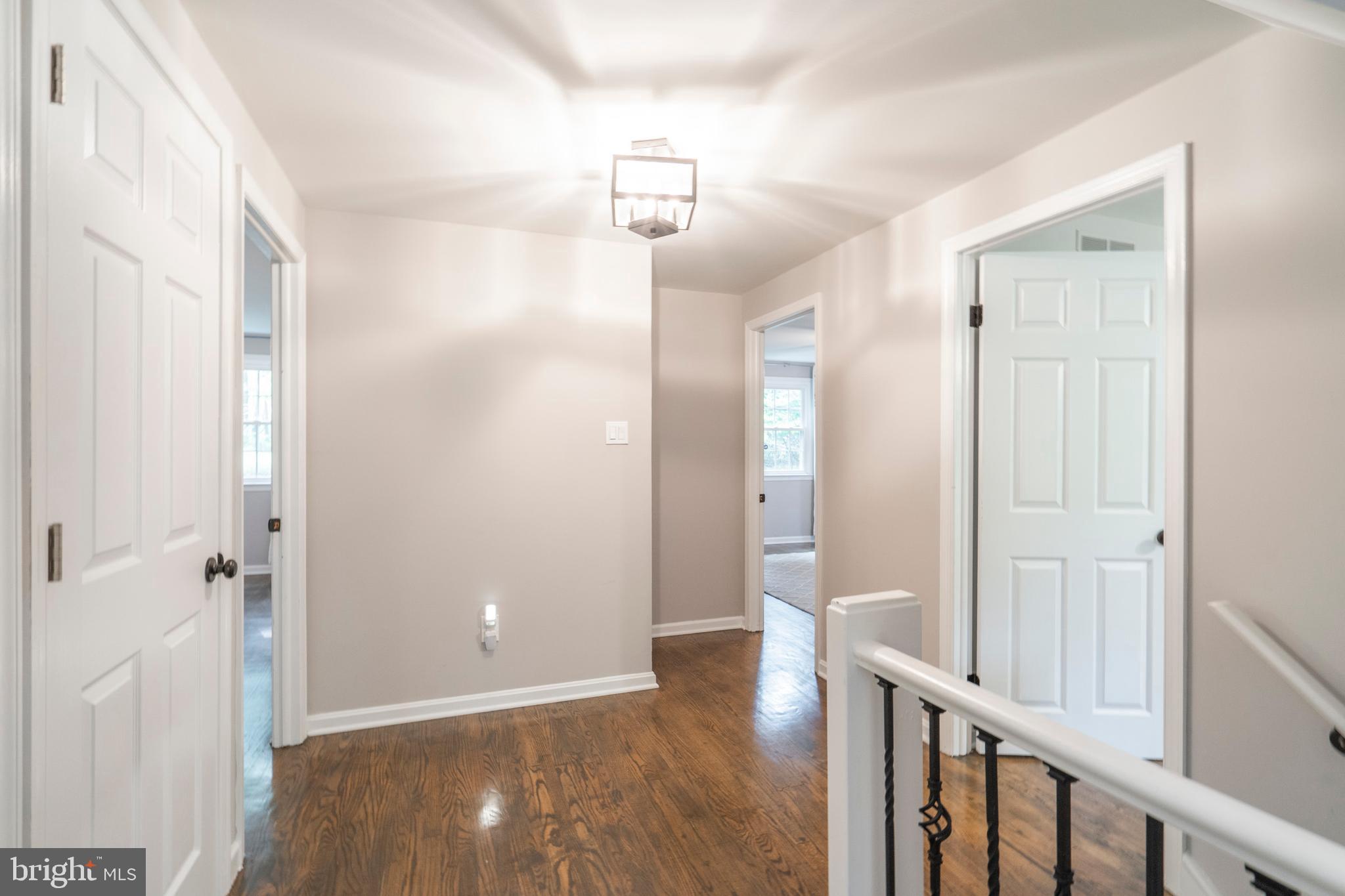 489 Cassatt Road Berwyn, PA 19312 - Photo 36 of 61 Second level landing