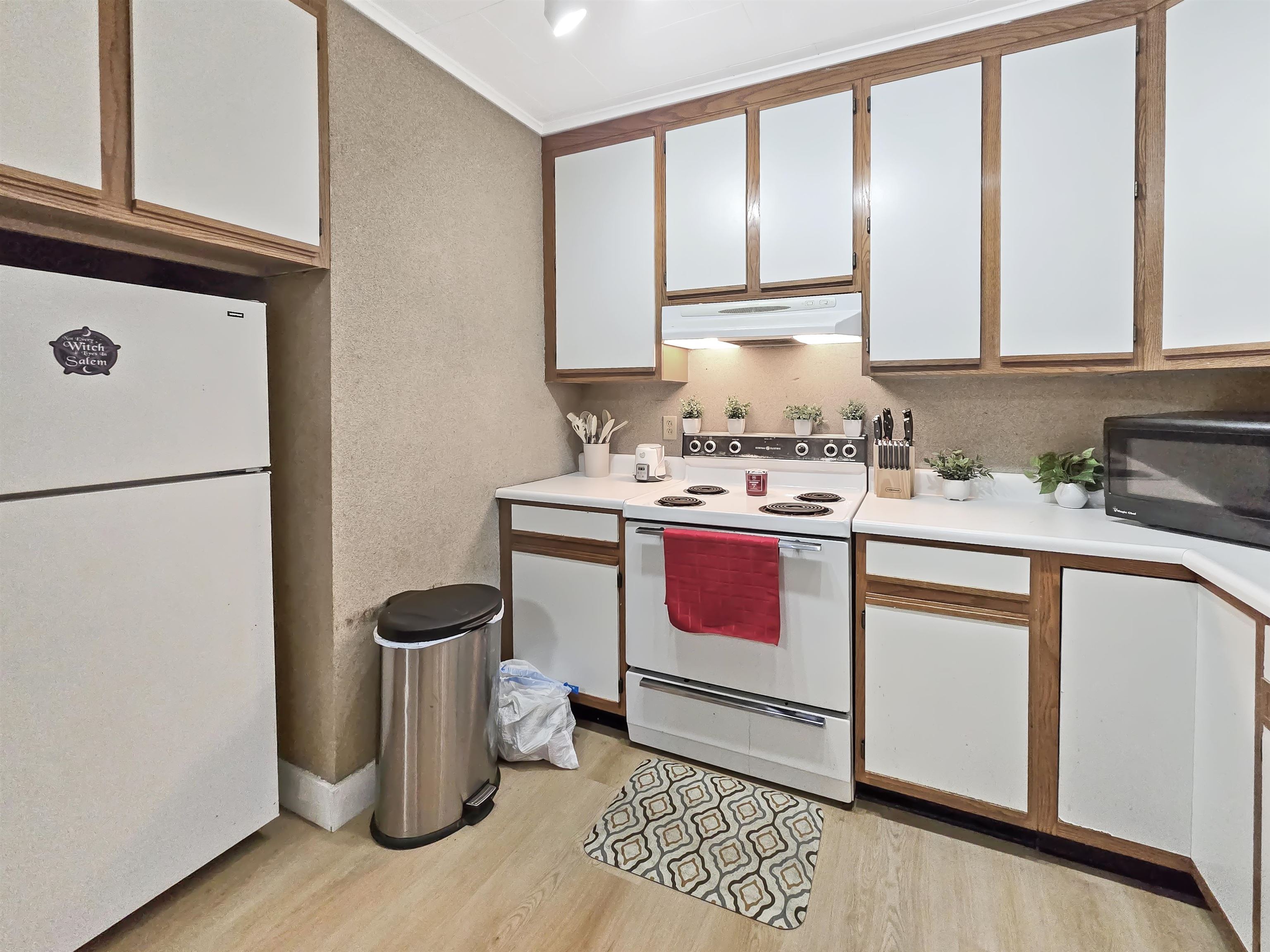 37 Killington Avenue Rutland, VT 05701 - Photo 17 of 32