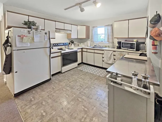 $665,000 | 37 Killington Avenue, Rutland, VT 05701