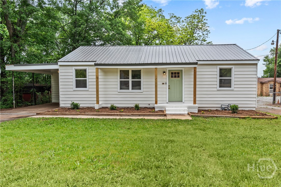 492 Clover Street Athens, GA 30606 - Photo 1 of 27
