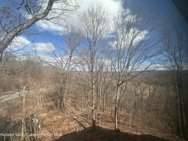 $1,600 | 6140 Highway 9G, Unit 2, Hudson, NY 12534