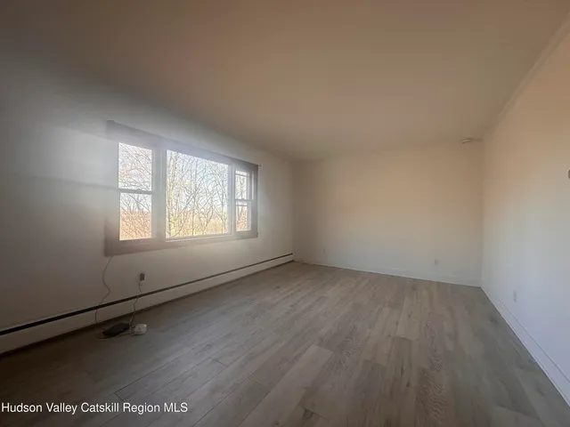 $1,700 | 6140 Highway 9G, Unit 2, Hudson, NY 12534