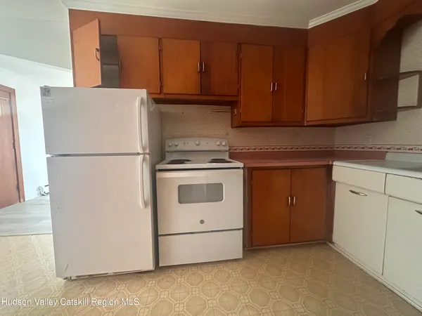 $1,600 | 6140 Highway 9G, Unit 2, Hudson, NY 12534