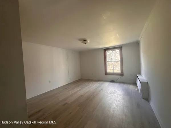 $1,600 | 6140 Highway 9G, Unit 2, Hudson, NY 12534