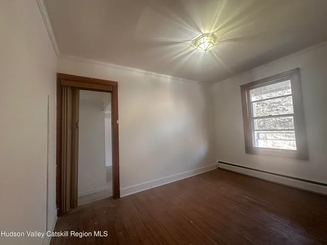 $1,700 | 6140 Highway 9G, Unit 2, Hudson, NY 12534