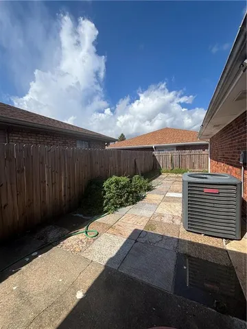 $2,300 | 3700 David Drive, Metairie, LA 70003