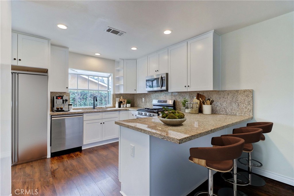 1848 North Mountain Avenue Claremont, CA 91711 - Photo 12 of 35