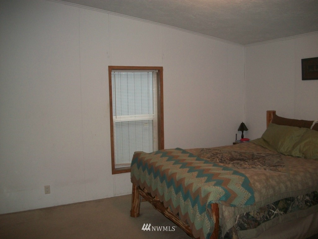 316 Chandler Road Chehalis, WA 98532 - Photo 7 of 9