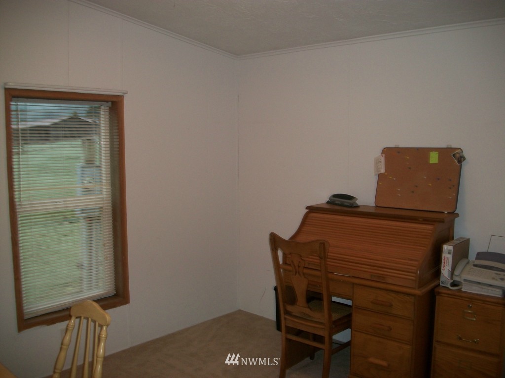 316 Chandler Road Chehalis, WA 98532 - Photo 8 of 9