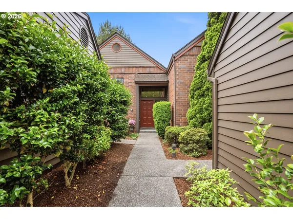 $327,000 | 15432 Southwest 114th Court, Unit 81, Portland, OR 97224