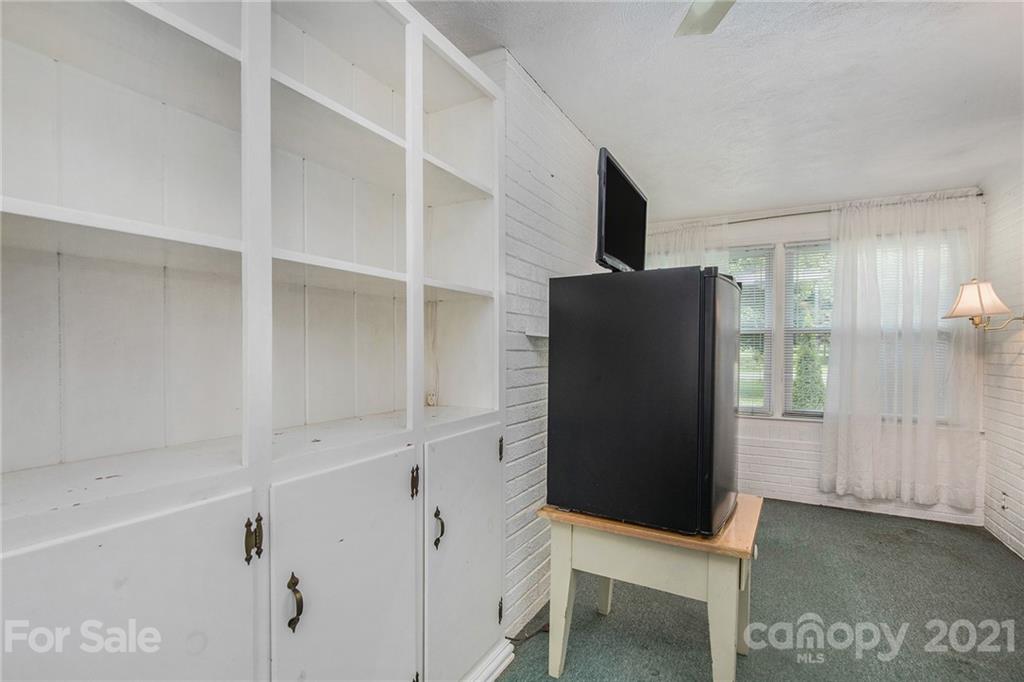 2719 Tallu Road Charlotte, NC 28269 - Photo 20 of 28 Gallery Image 20
