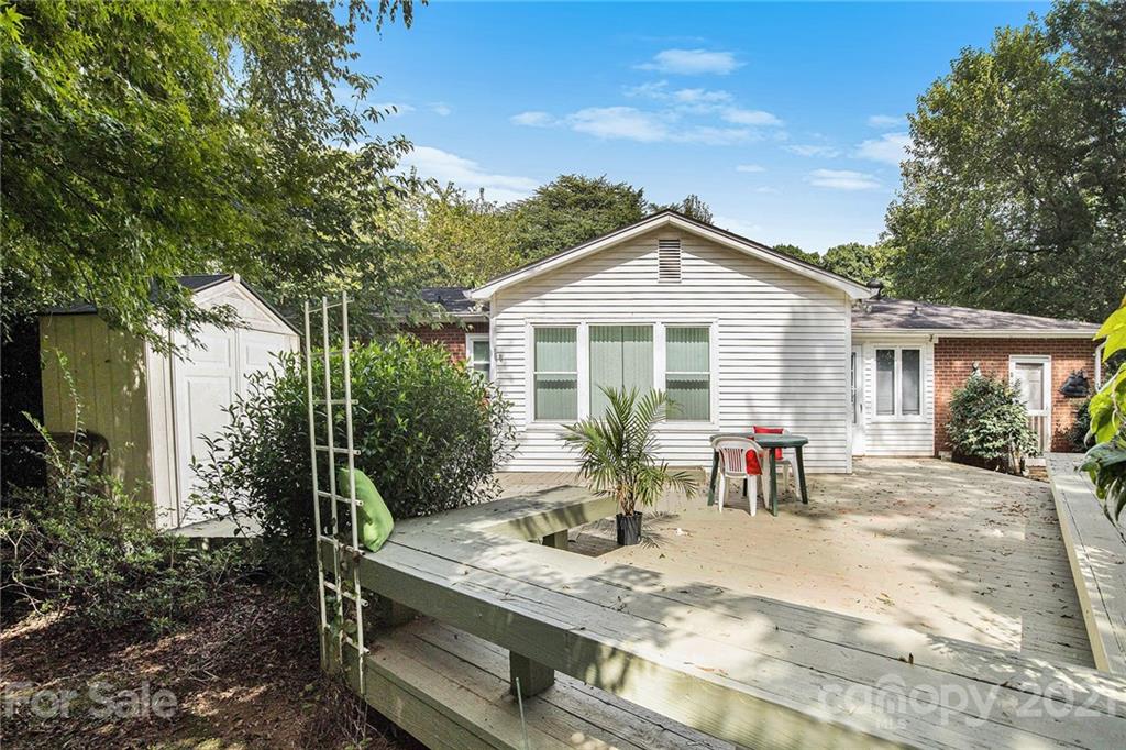 2719 Tallu Road Charlotte, NC 28269 - Photo 22 of 28 Gallery Image 22