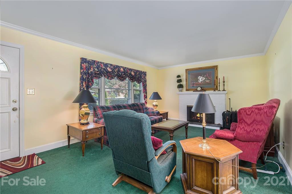 2719 Tallu Road Charlotte, NC 28269 - Photo 5 of 28 Gallery Image 5