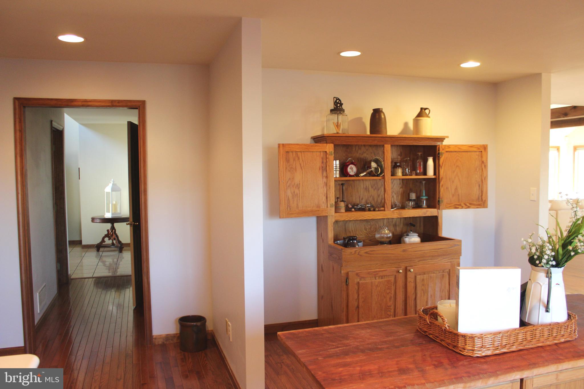 370 Carea Road New Park, PA 17352 - Photo 13 of 111 Real Hardwood Floors