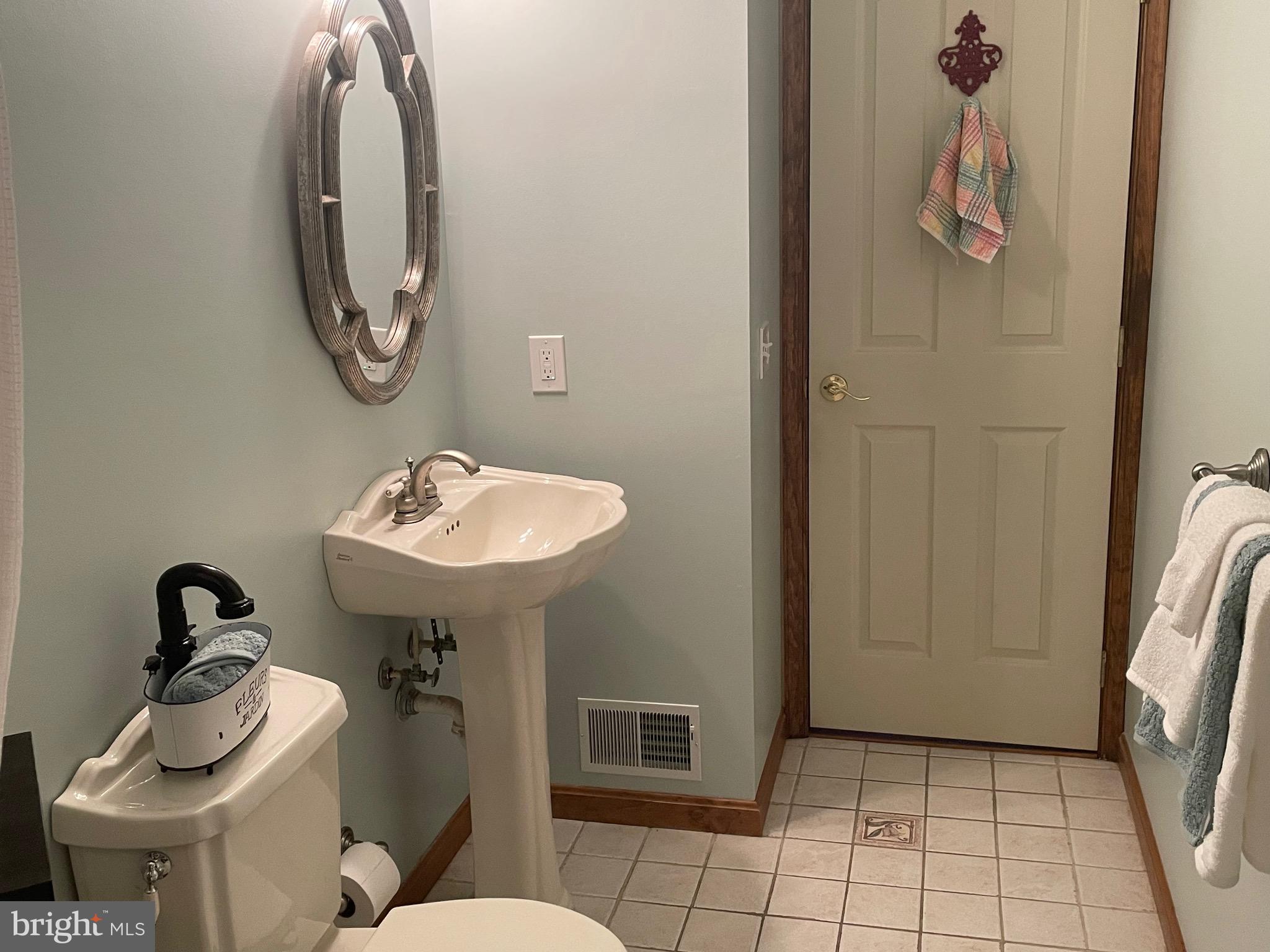 370 Carea Road New Park, PA 17352 - Photo 54 of 111 Full bathroom on main floor