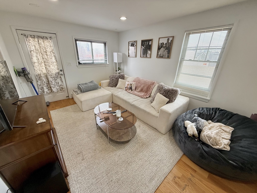 9 Boston Street, Unit 3 Boston, MA 02127 - Photo 4 of 12