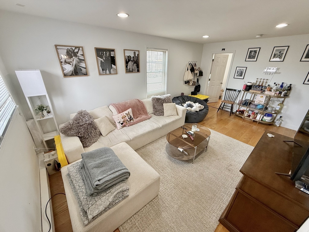 9 Boston Street, Unit 3 Boston, MA 02127 - Photo 5 of 12