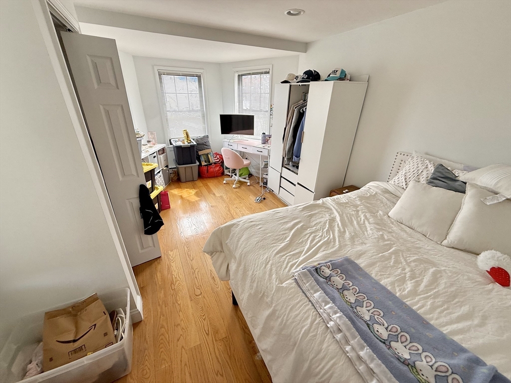 9 Boston Street, Unit 3 Boston, MA 02127 - Photo 9 of 12