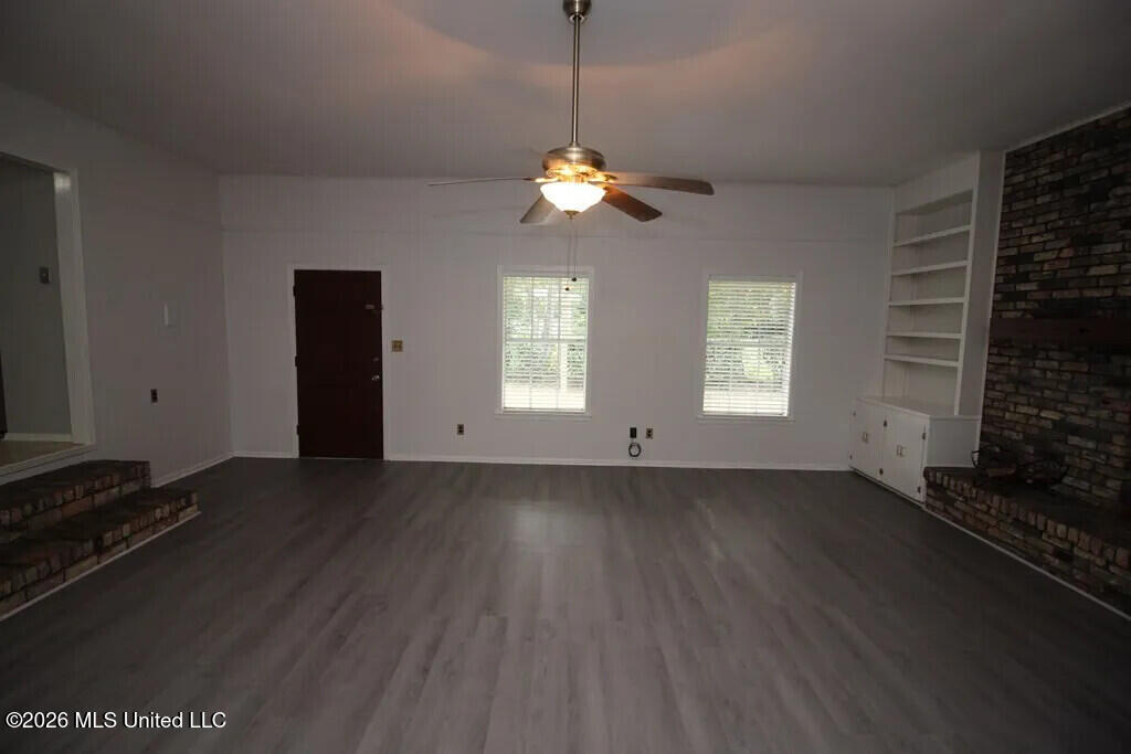 1242 West 18th Street Laurel, MS 39440 - Photo 16 of 33 285e491dd7fe6e0aa8e70e05dcd6f510l-m31142