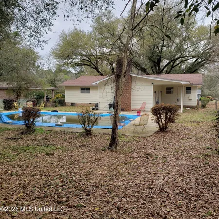 $219,000 | 1242 West 18th Street, Laurel, MS 39440