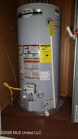 $219,000 | 1242 West 18th Street, Laurel, MS 39440