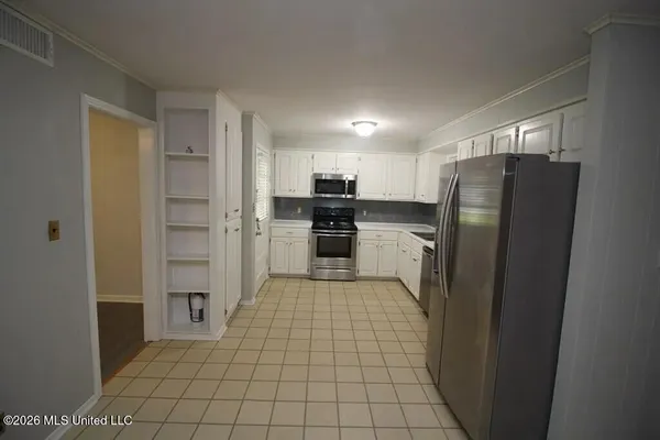 $219,000 | 1242 West 18th Street, Laurel, MS 39440