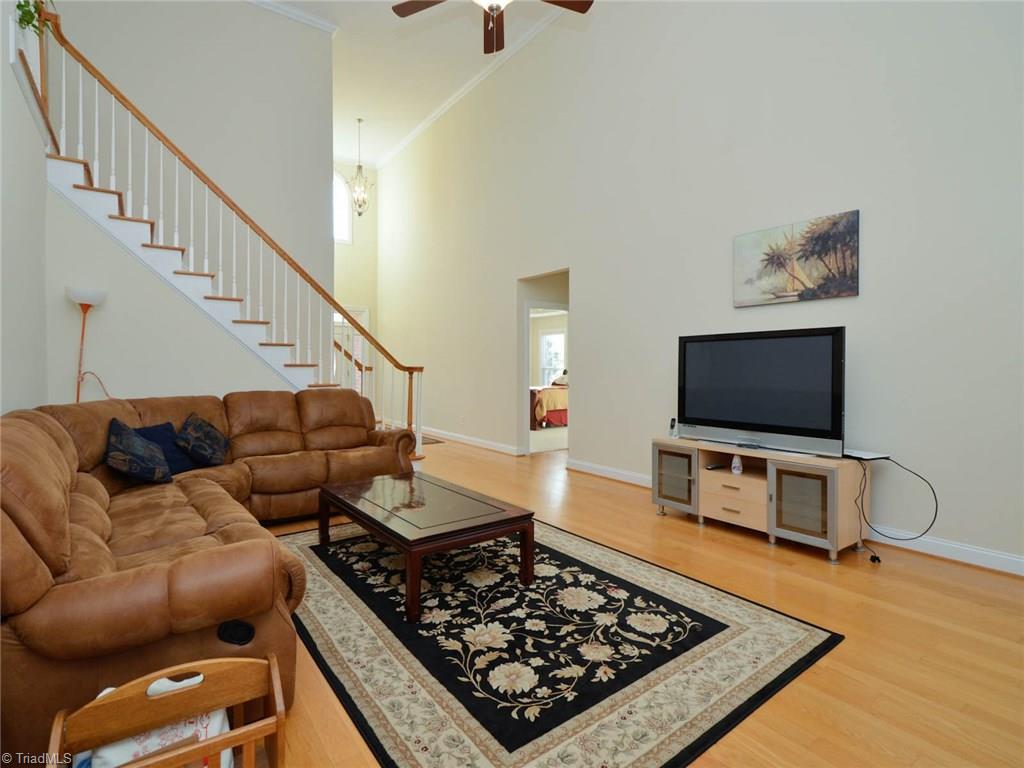 601 Stafford Pointe Court Oak Ridge, NC 27310 - Photo 9 of 28