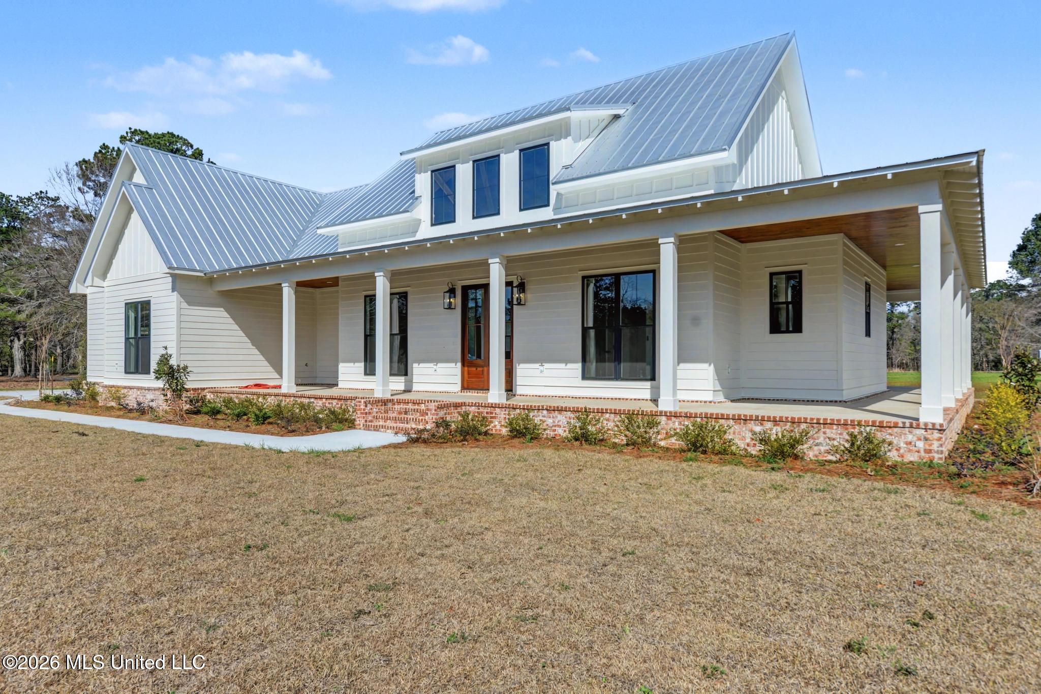 2713 Island Branch Road Vancleave, MS 39565 - Photo 2 of 39 002