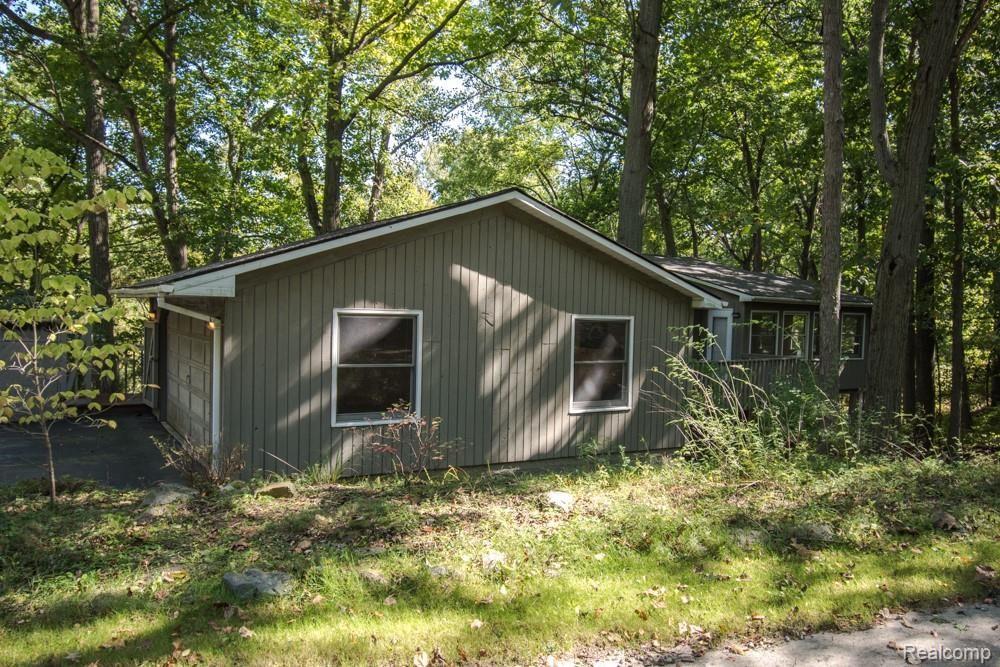 5399 Jendean Lane Rochester, MI 48306 - Photo 2 of 27 DSC_7283.jpg