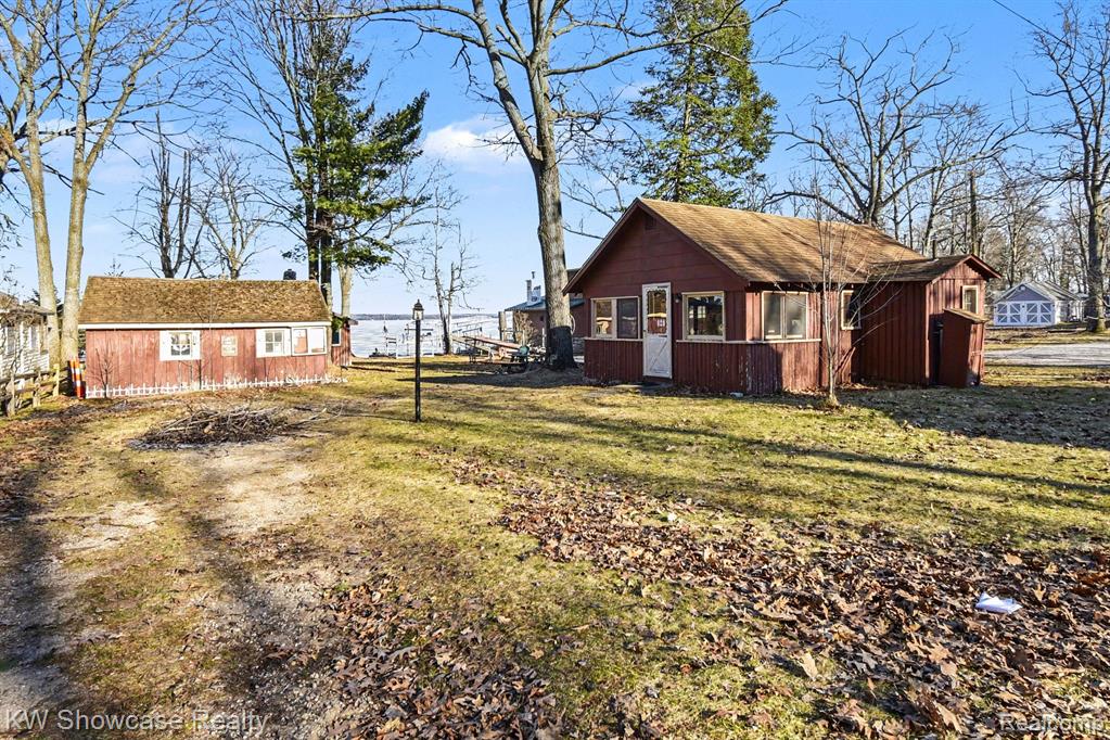 5872 Mt Maria Road Hubbard Lake, MI 49747 - Photo 37 of 70