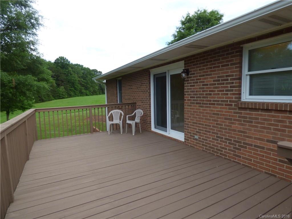 2468 Jennings Road Olin, NC 28660 - Photo 23 of 35