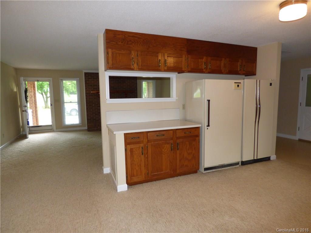 2468 Jennings Road Olin, NC 28660 - Photo 9 of 35