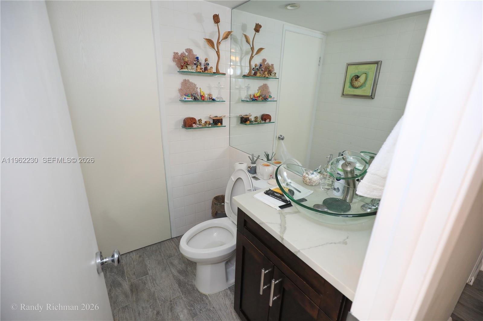 600 Northeast 36th Street, Unit 1905 Miami, FL 33137 - Photo 12 of 24