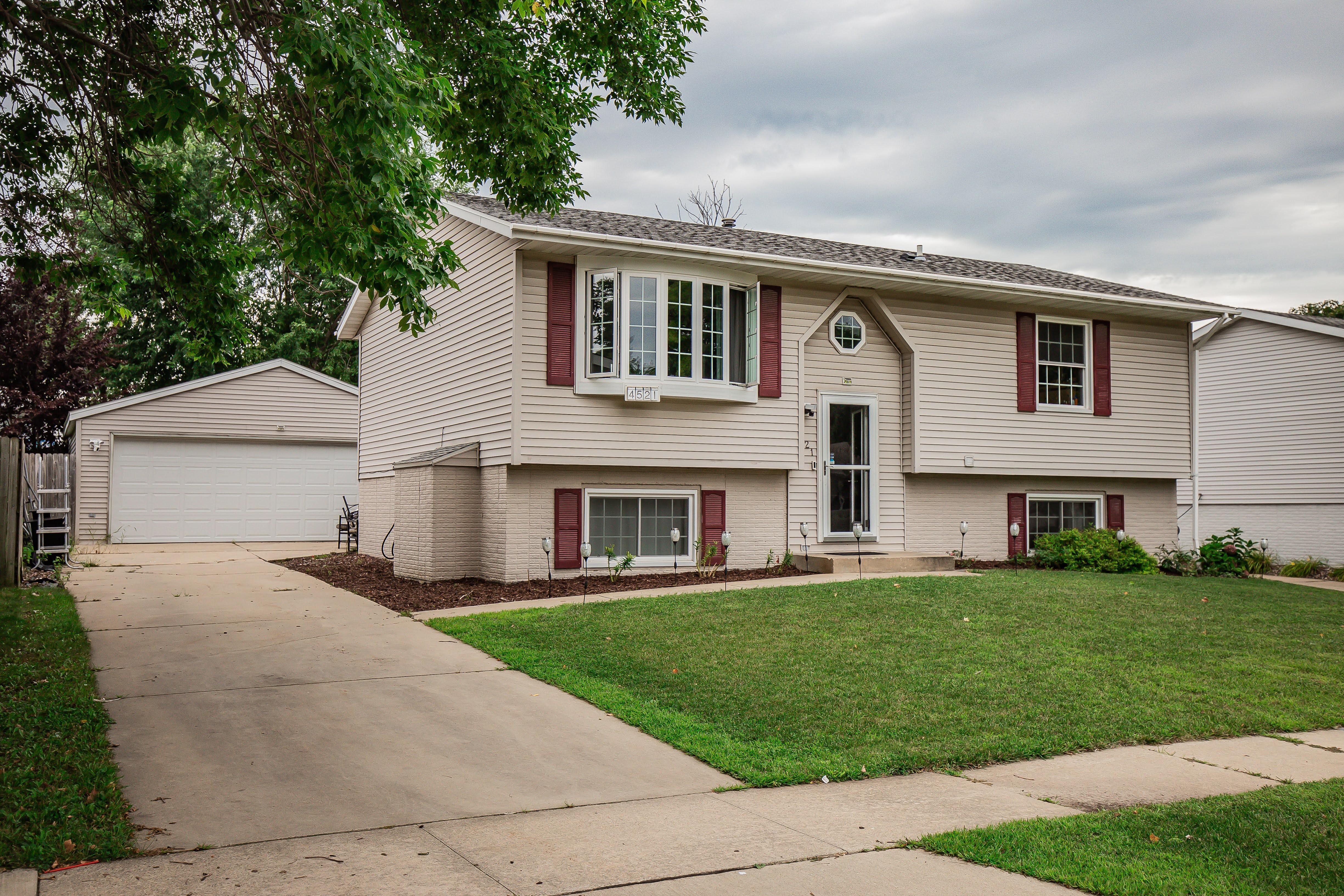 4521 21 1/2 Avenue Northwest Rochester, MN 55901 - Photo 1 of 1 Gallery Image 1