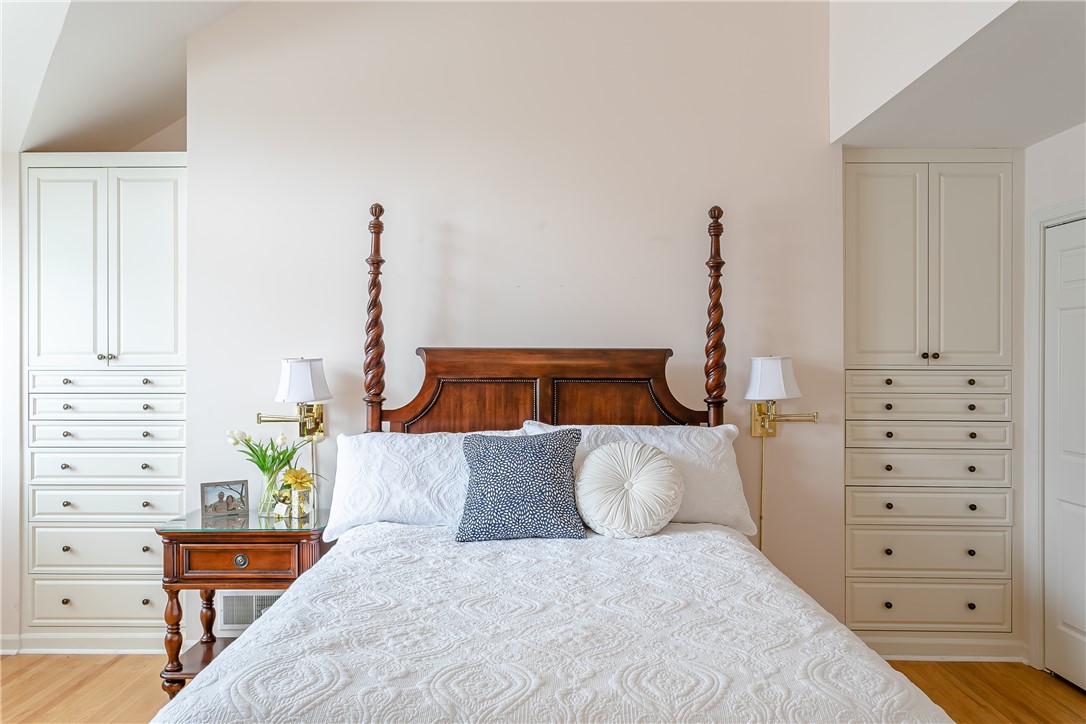 1506 East Avenue Rochester, NY 14610 - Photo 28 of 49