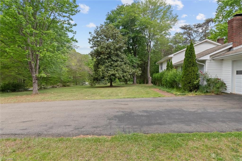 388 Eldora Road Ararat, NC 27007 - Photo 28 of 31 Gallery Image 28