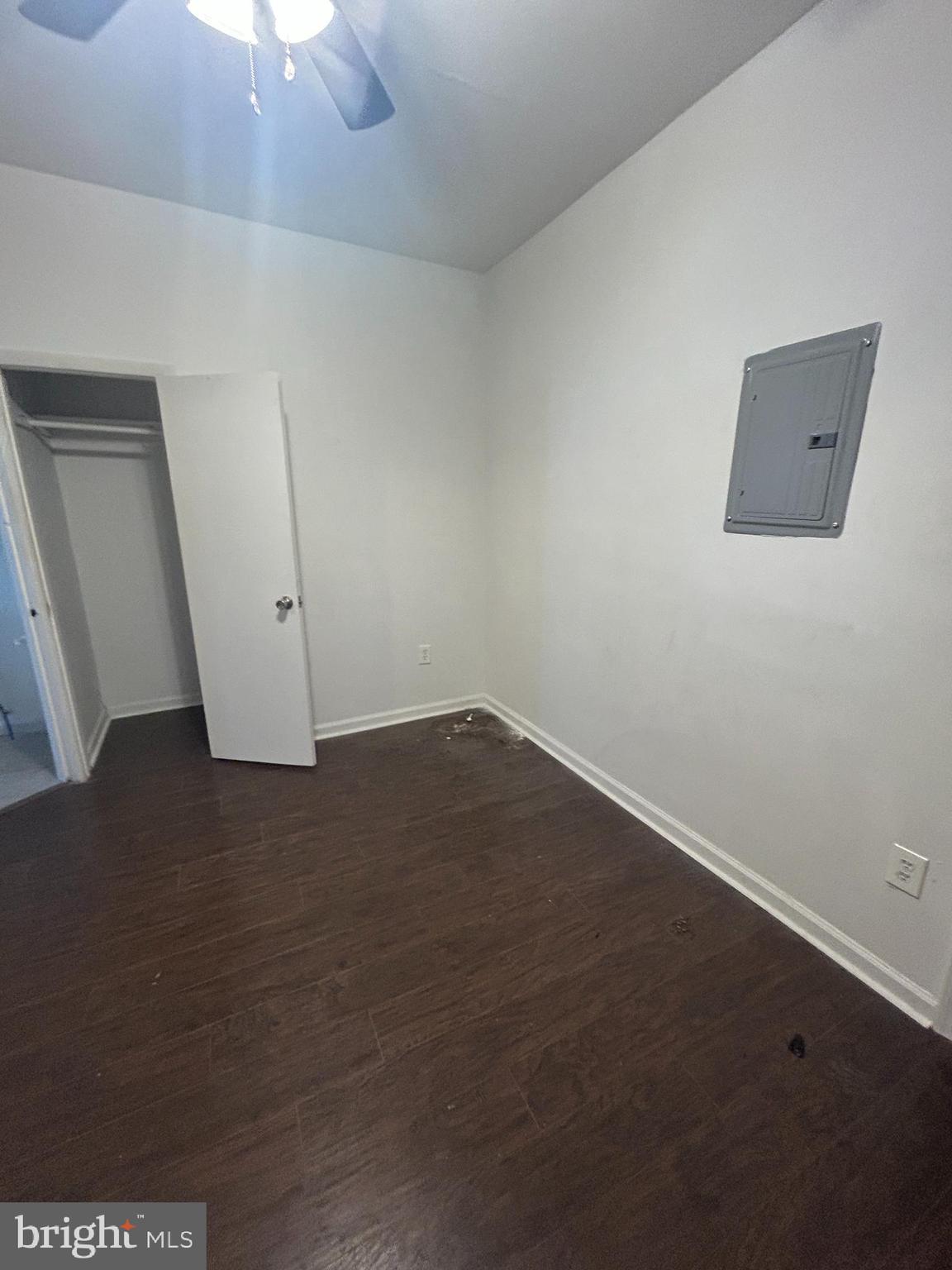 4100 Old York Road Philadelphia, PA 19140 - Photo 13 of 30 an empty room with a space