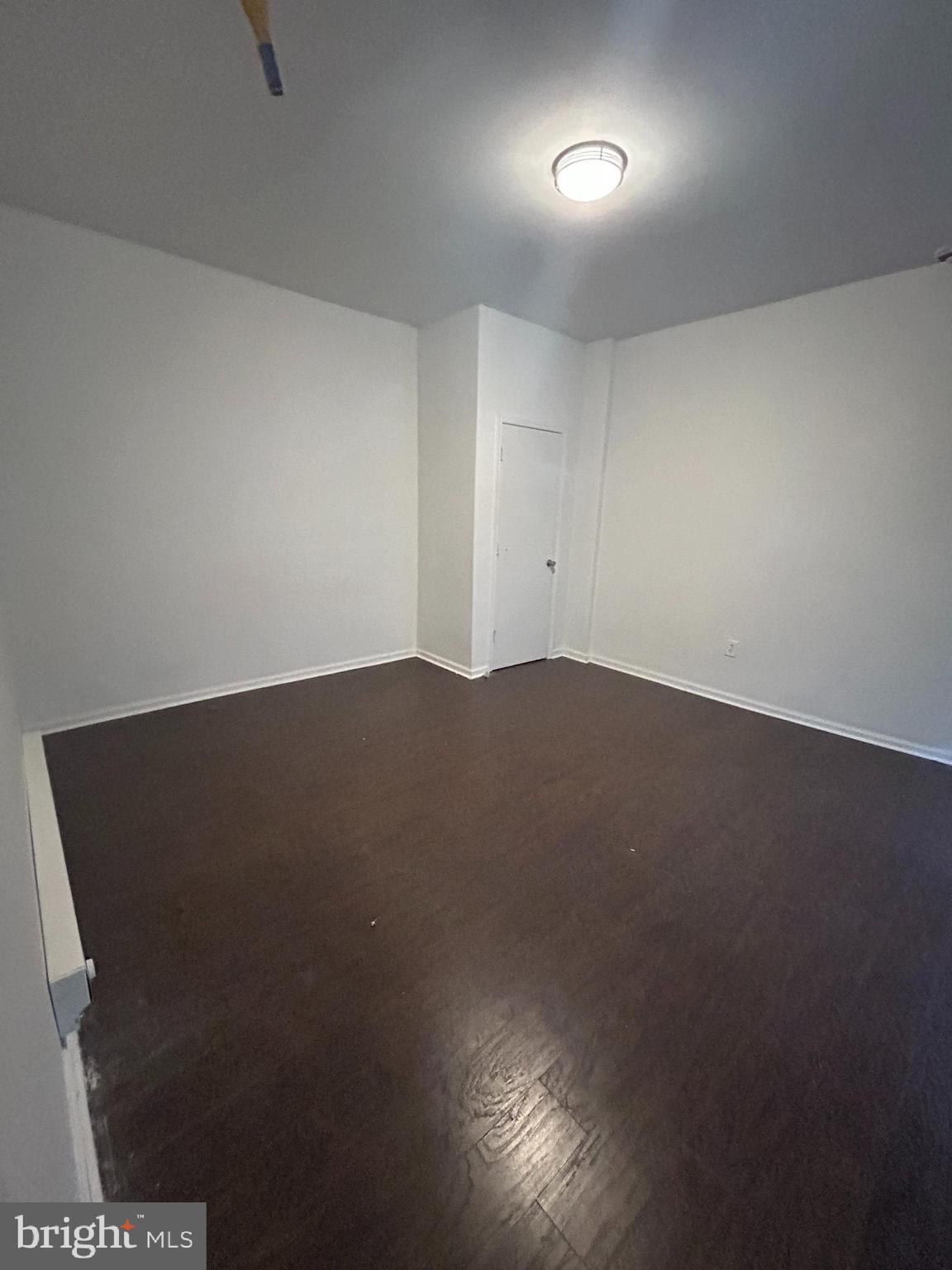 4100 Old York Road Philadelphia, PA 19140 - Photo 14 of 30 an empty room with a window