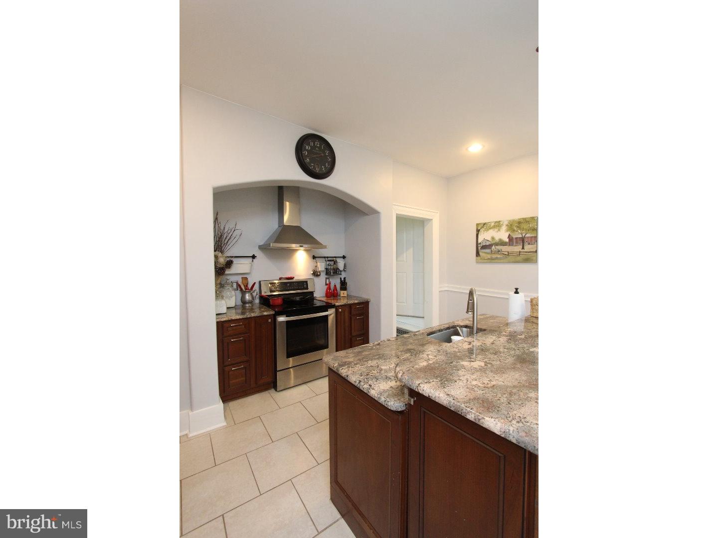 498 Greenwich Road Bridgeton, NJ 08302 - Photo 4 of 17 Kitchen